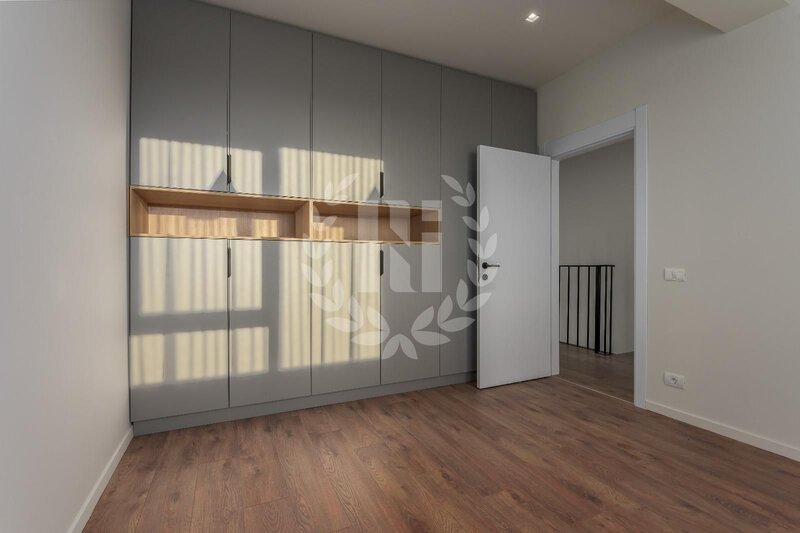 Balotesti, vila duplex 4 camere
