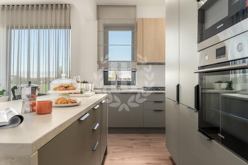 Balotesti, vila duplex 4 camere